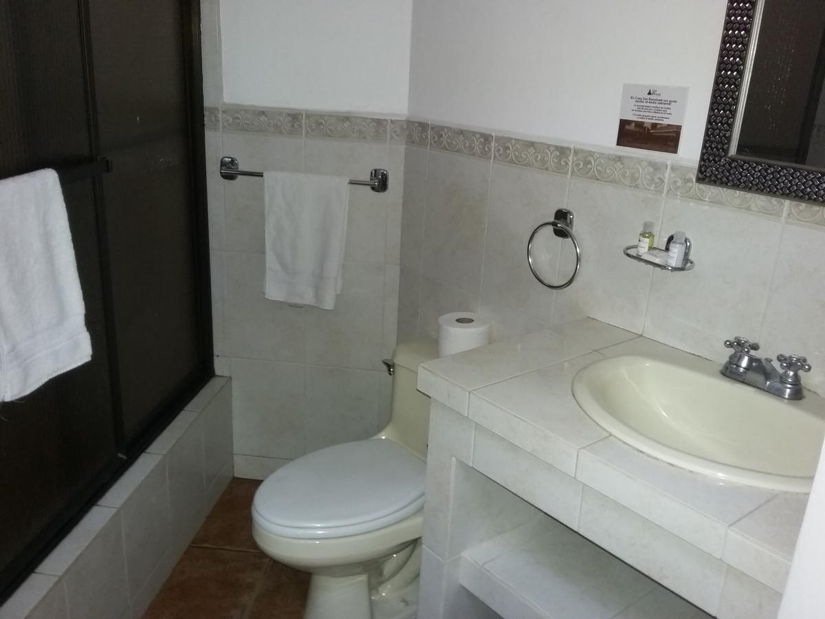 Casa San Bartolome Hotel San Bartolome Milpas Altas Buitenkant foto